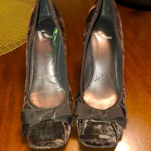 Vintage Report Elegant Brown Velvet Women's Shoes 9M